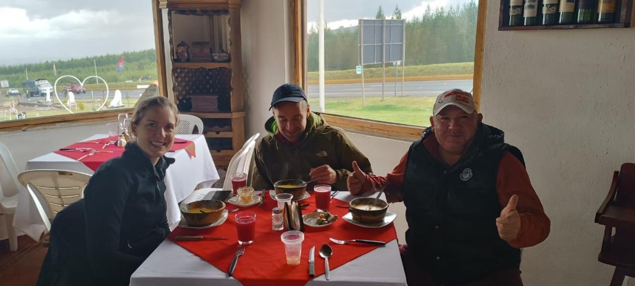 Hostal Rosita Латакунґа Екстер'єр фото