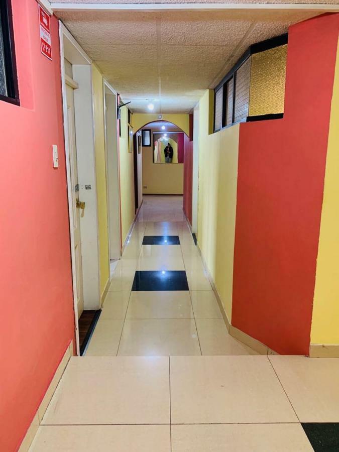 Hostal Rosita Латакунґа Екстер'єр фото